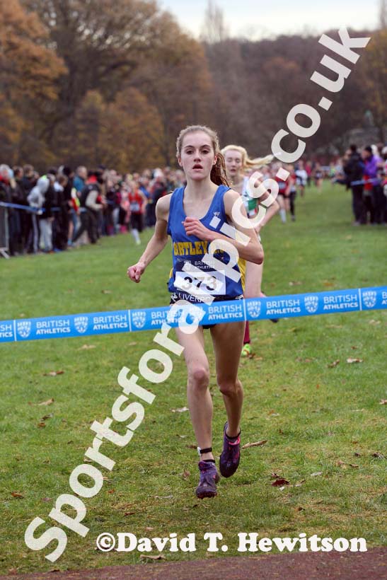 Lydia Turner (Birtley) wins the under-17s womens Liverpool Cross Challenge. David T. Hewitson/Sports for All Pics